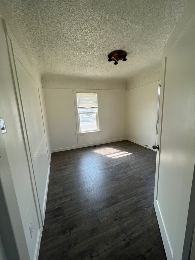 Photo - 1120 Folsom Ave