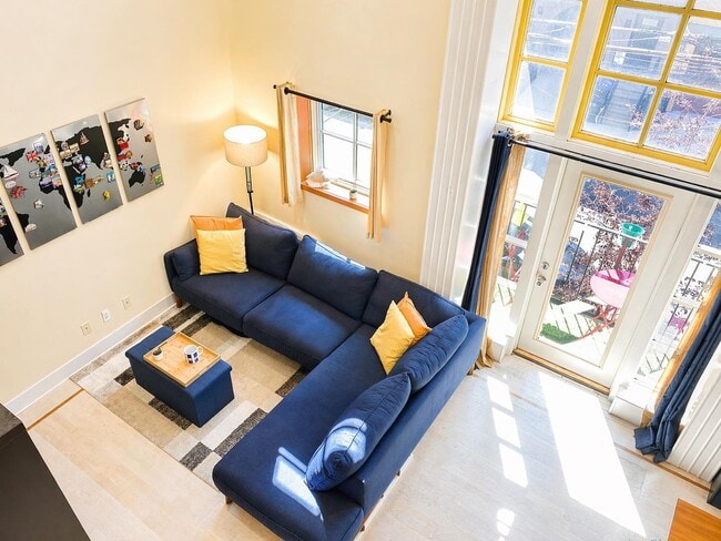 Photo - 219 Bloomfield St Unit B3