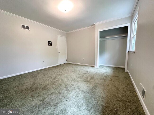 Photo - 9805 Binyon Ct