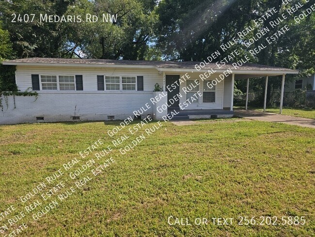 Photo - 2407 Medaris Rd NW