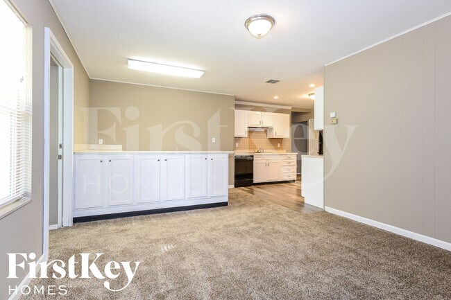3 Edgestone Ct