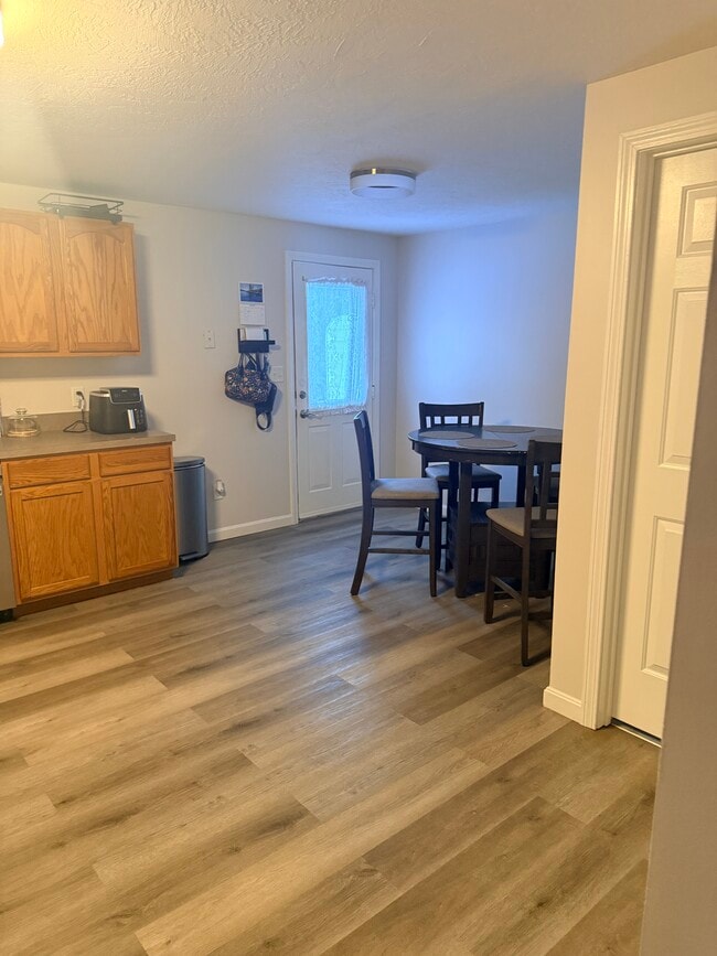 Photo - 30 Old Woods Rd