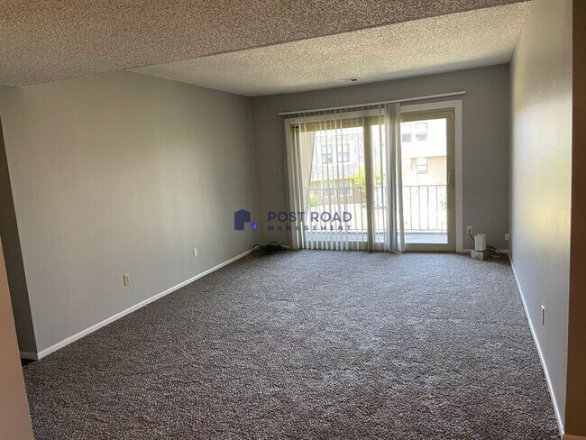 Photo - 2902 S Osage Ave Unit 102