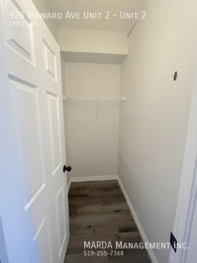 Photo - MODERN 1 BED/1 BATH MAIN FLOOR UNIT + HYDRO Unit 2
