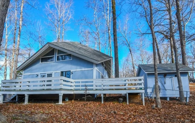 Photo - 3417 The Trail Rd