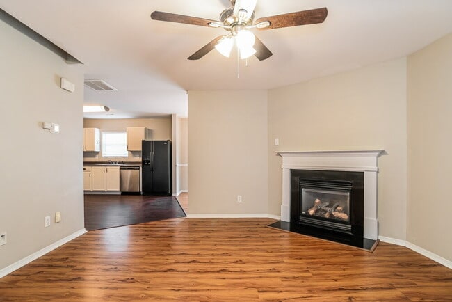 Photo - 9112 Old Ash Ct