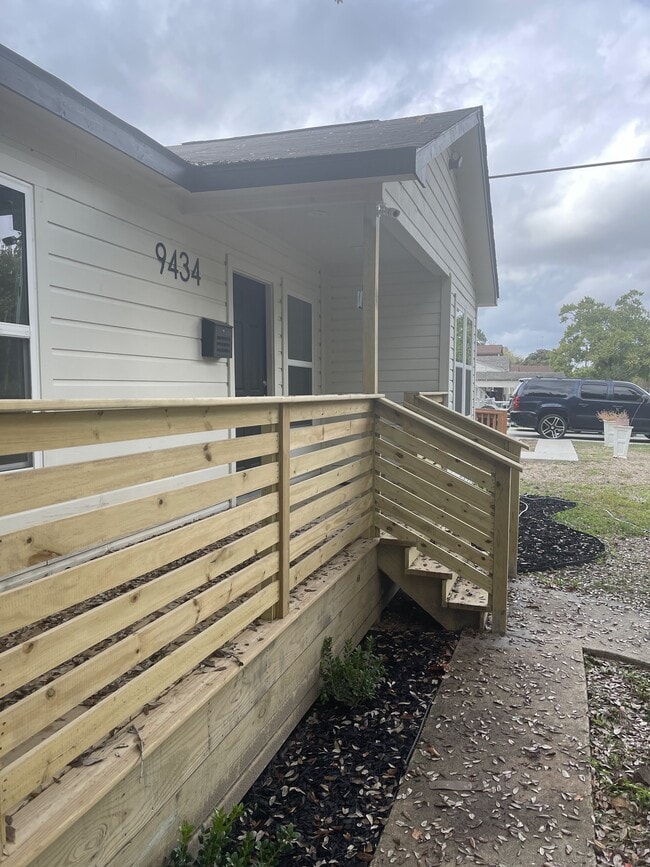 Photo - 9434 Rhode Island St