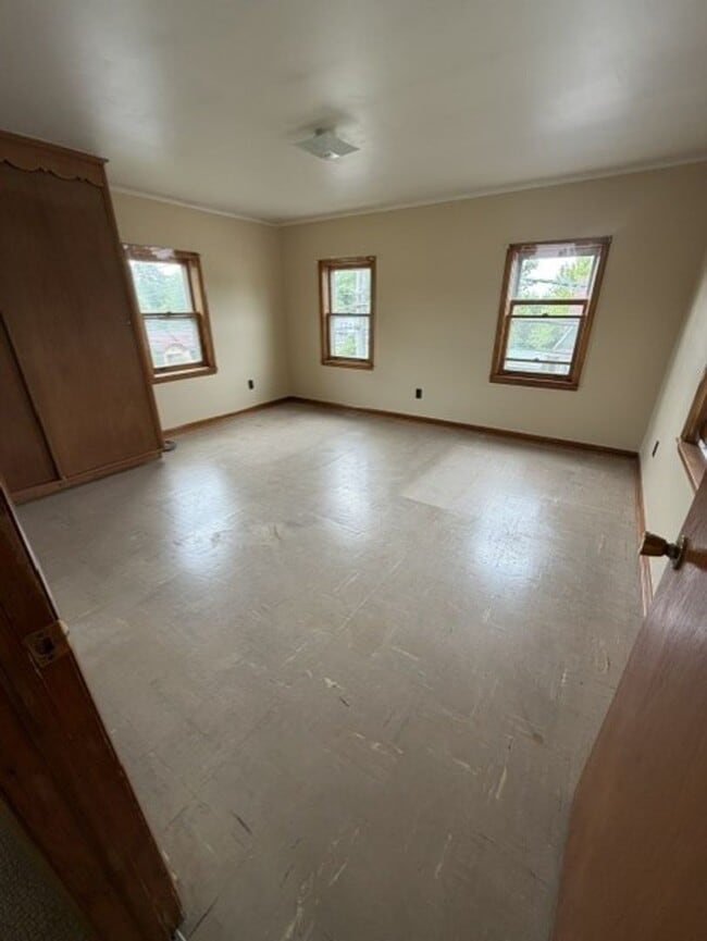 Photo - 394 S Main St Unit 394 S Main St, Apt 2, Gloversville, NY 12078