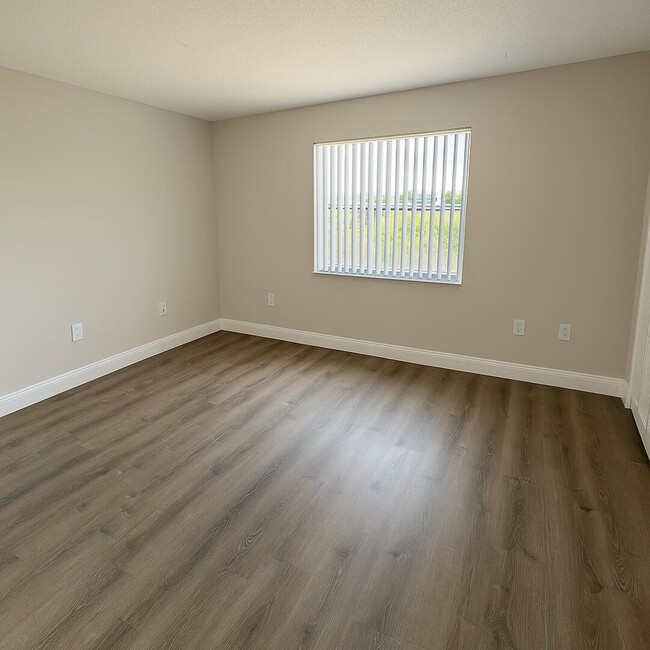 Photo - 2708 Vandiver Dr Unidad 11c