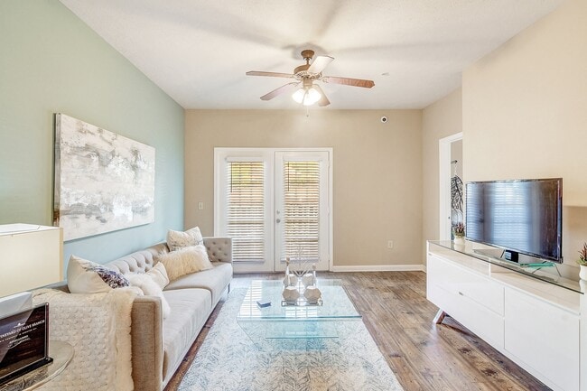 The Vineyard of Olive Branch Apartment Homes