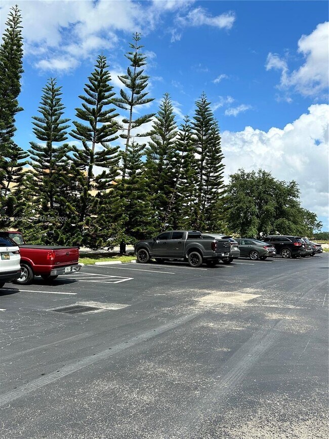 Photo - 3000 Sunrise Lakes Dr W Unit 302