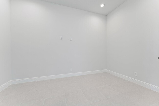 Photo - 12550 Nautilus Cir
