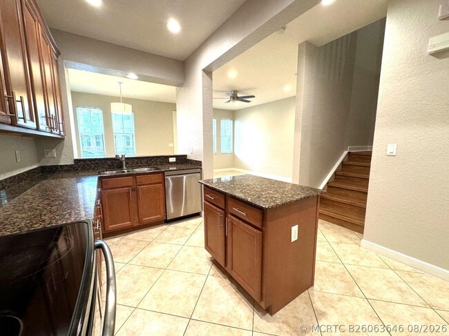 499 Corte Madera Ln