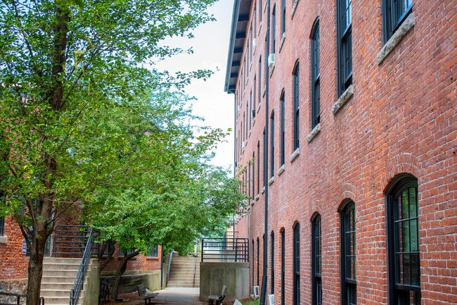 Glenark Mills/Oaks