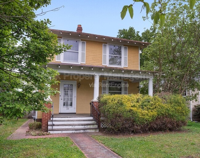 Photo - 1310 Greycourt Ave