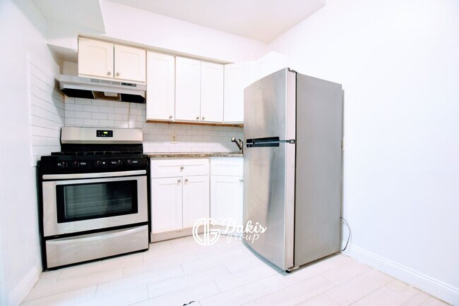 Photo - 25-33 23rd Street, DG2