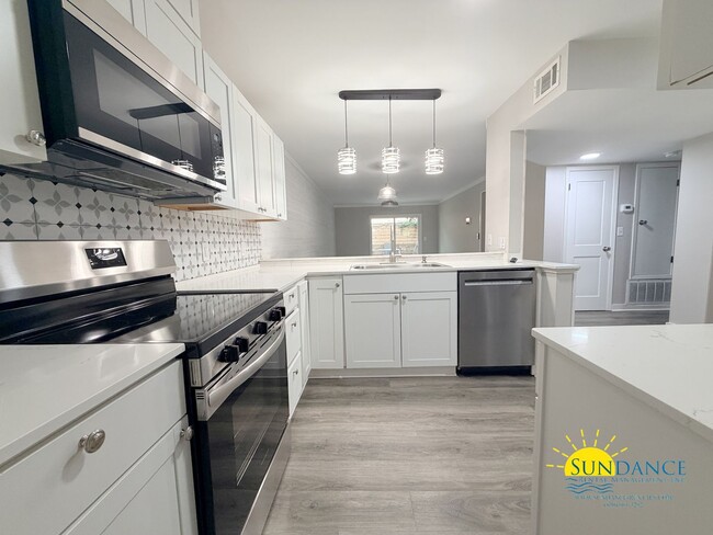 Photo - Beautiful 2BR Home Near Eglin AFB & Hurlburt Field!