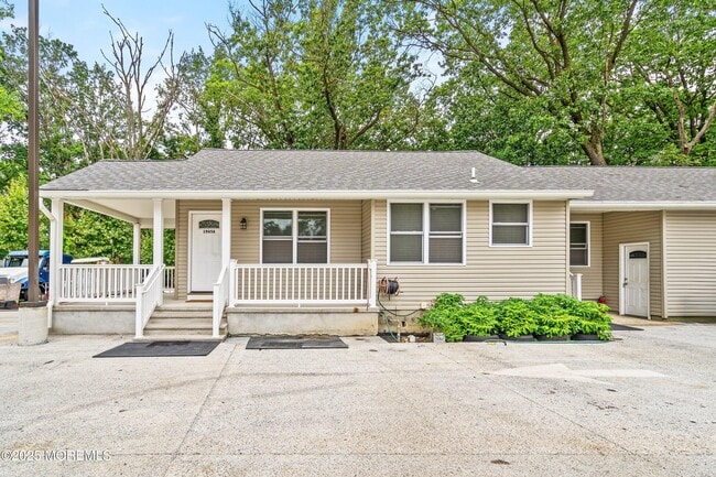 Building Photo - 1965 NJ-35 Rental