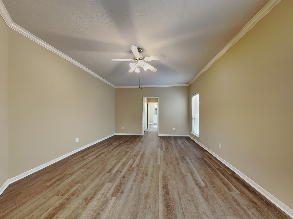 Photo - 11911 Lakewood Hills Dr