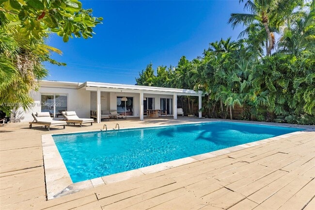 Photo - Hawthorne Avenue, Miami Beach, FL 33141 - 4 BR 3 BA single-family home