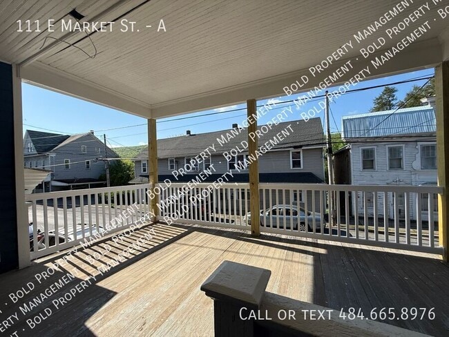 Photo - 111 E Market St Unidad A