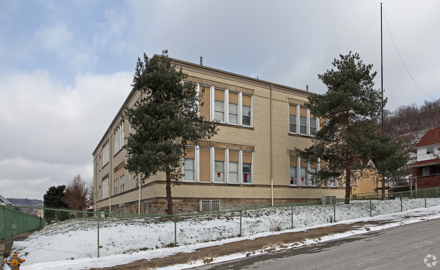 Photo - Gladiator Arms