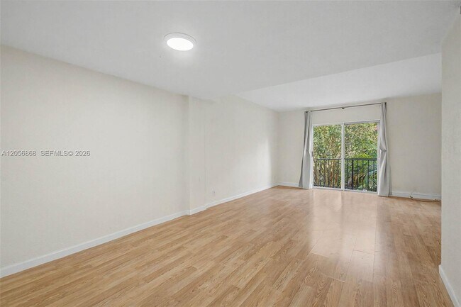 6709 N Kendall Dr Unit 223