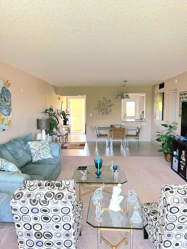 Photo - 2691 S Course Dr Unit 408