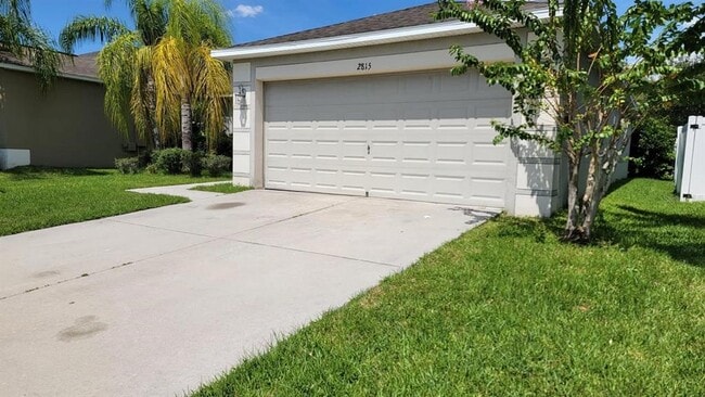 Photo - 2815 Carrickton Cir