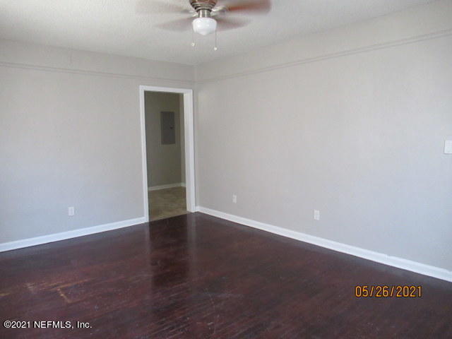539 W 23rd St