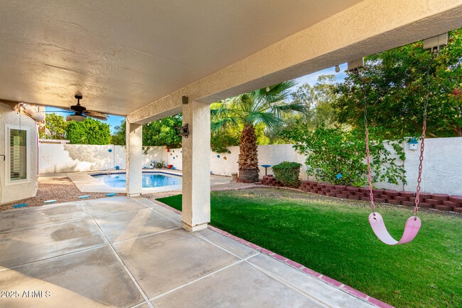 Photo - 1825 E Arabian Dr