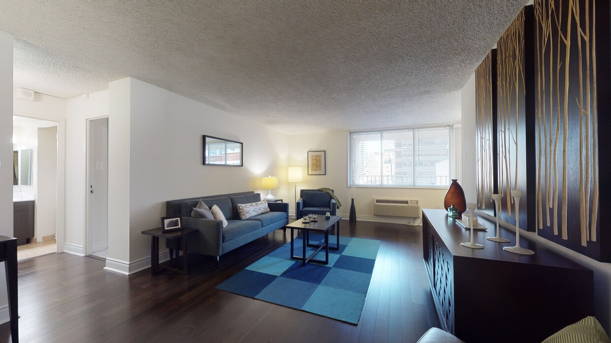 Photo - 1500 Locust Apartments