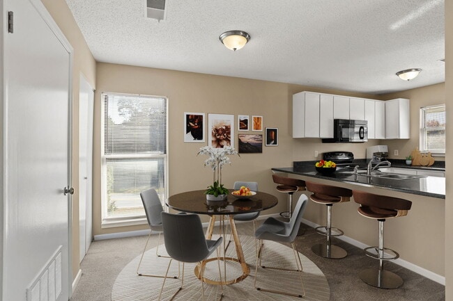 Photo - 2601 Duncan Chapel Rd Unit F-302