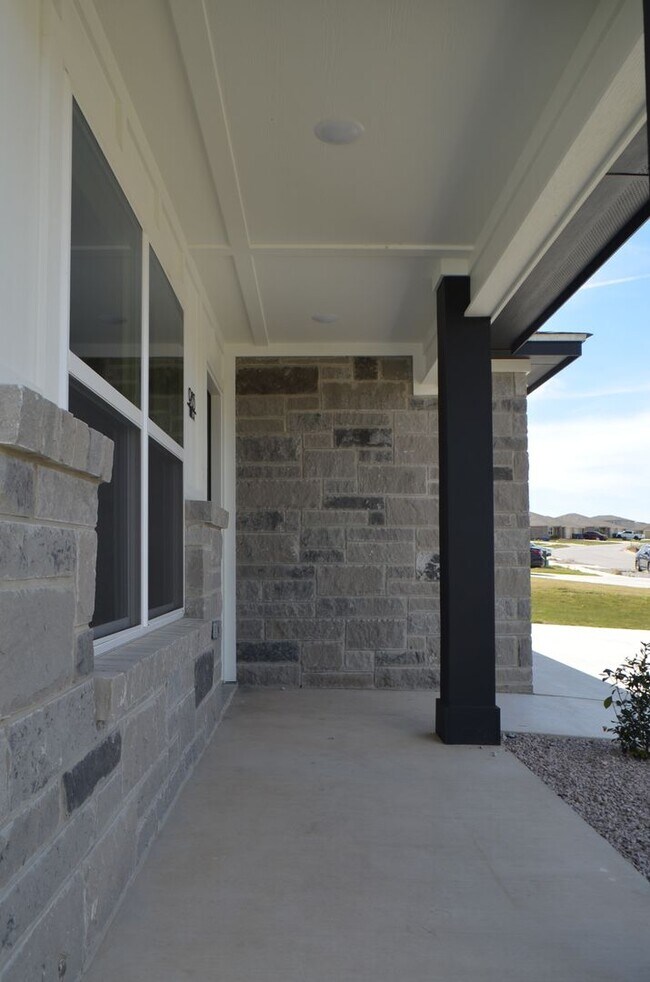 Photo - 983 Cline Dr Unit A - 983