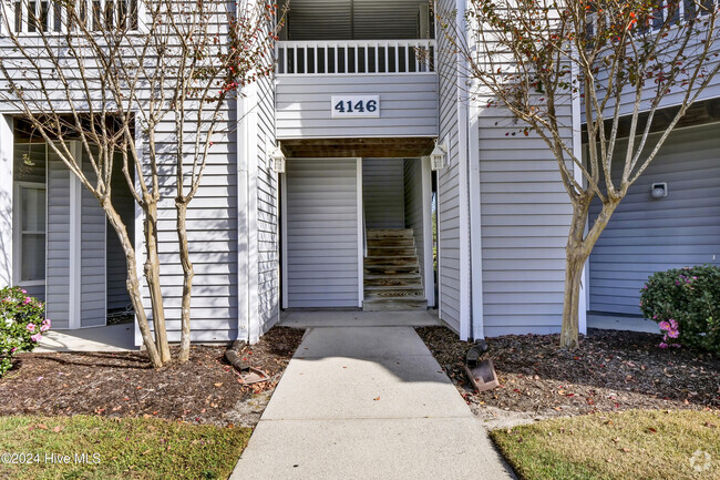 Building Photo - 4146 Breezewood Dr Unit Apt 204