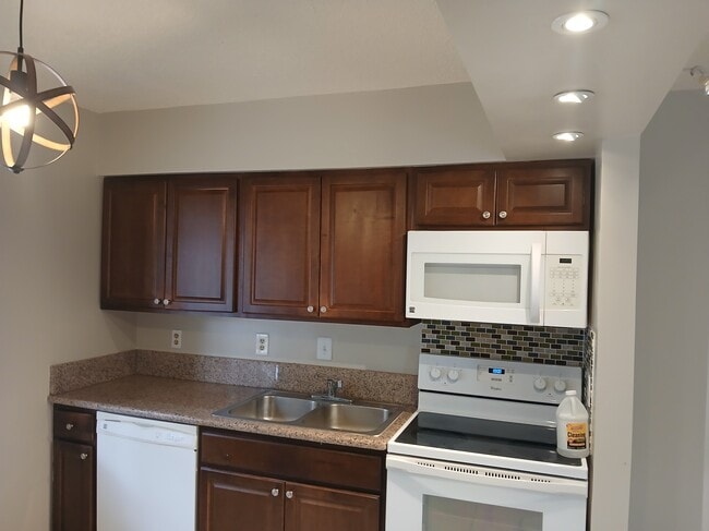 Photo - 2207 S Carolina Ave Unit 2