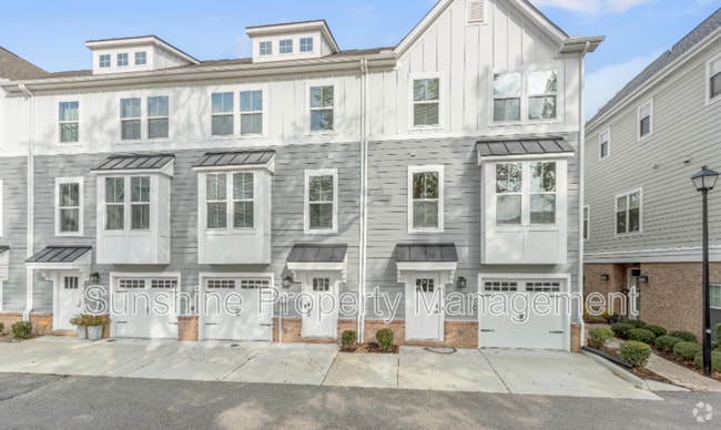 Building Photo - 432 Westport St Rental