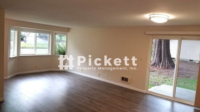 Photo - 2 Bedroom Duplex in Central Kitsap