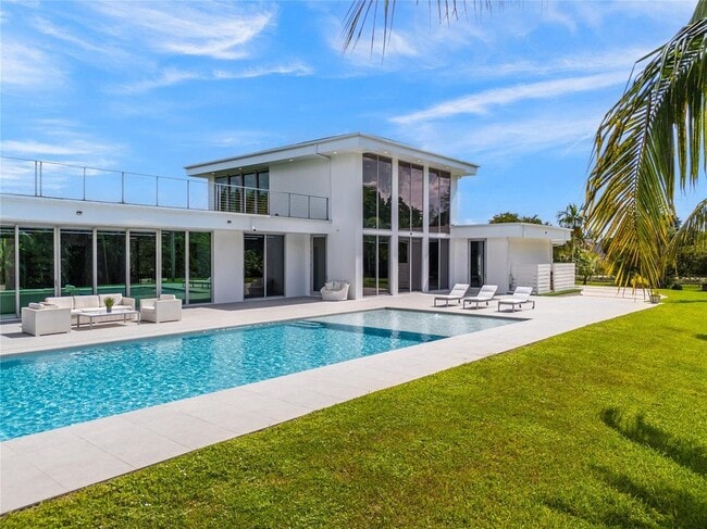 Photo - 17250 SW 52nd Ct