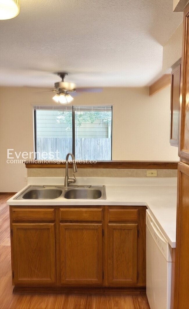 Photo - 4121 Amber St