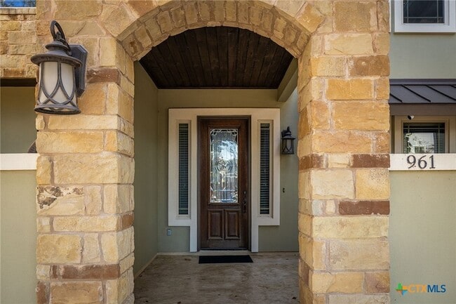 Photo - 961 N Academy Ave