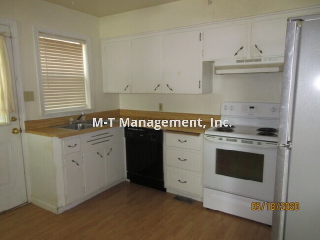 Photo - 11321 E Springfield Ave