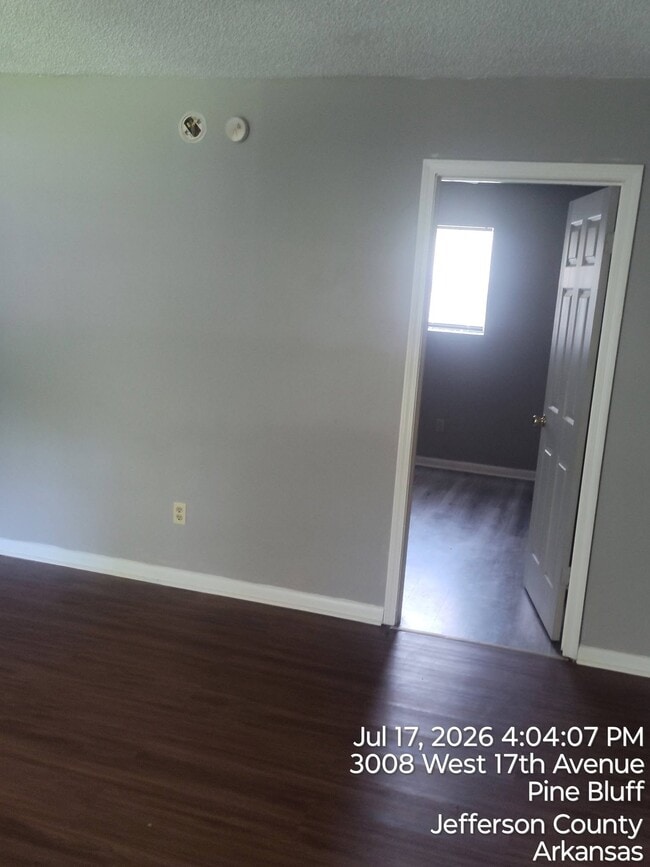 Building Photo - 3008 W 17th Ave Unit 3