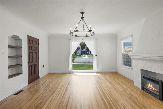 Building Photo - 1222 Aldine Ct Unit 1224