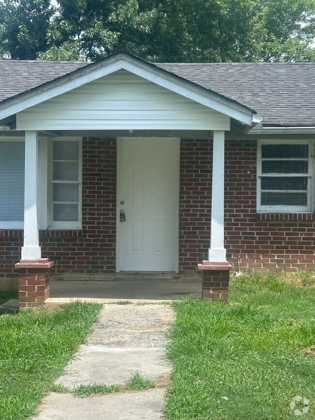 Building Photo - Nice 3 bedroom 1 bath in heart of Woodbury Rental