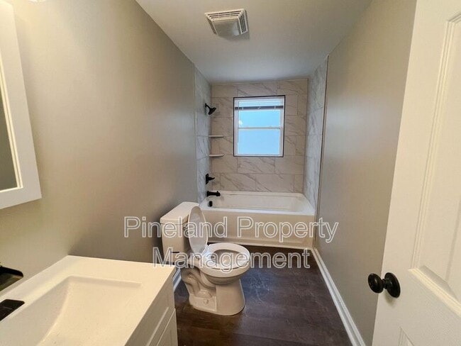 Photo - 2155 Goins Dr