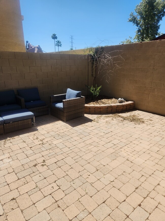 Back Patio - 5910 S Colonial Way