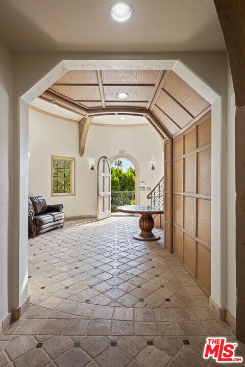 Photo - 1041 Somera Rd