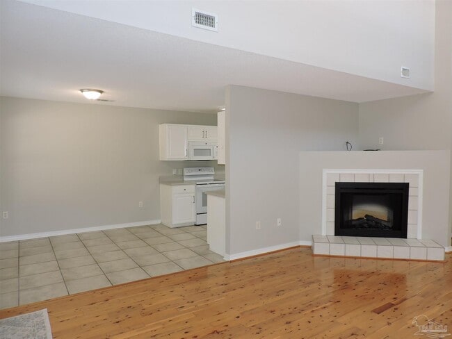 Photo - 6298 Cottage Woods Dr