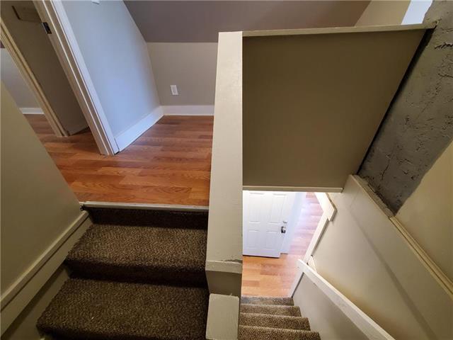 Photo - 3841 Roberts St